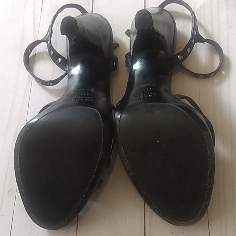 Prada black strappy rivet platform heels - Picture 4 of 8